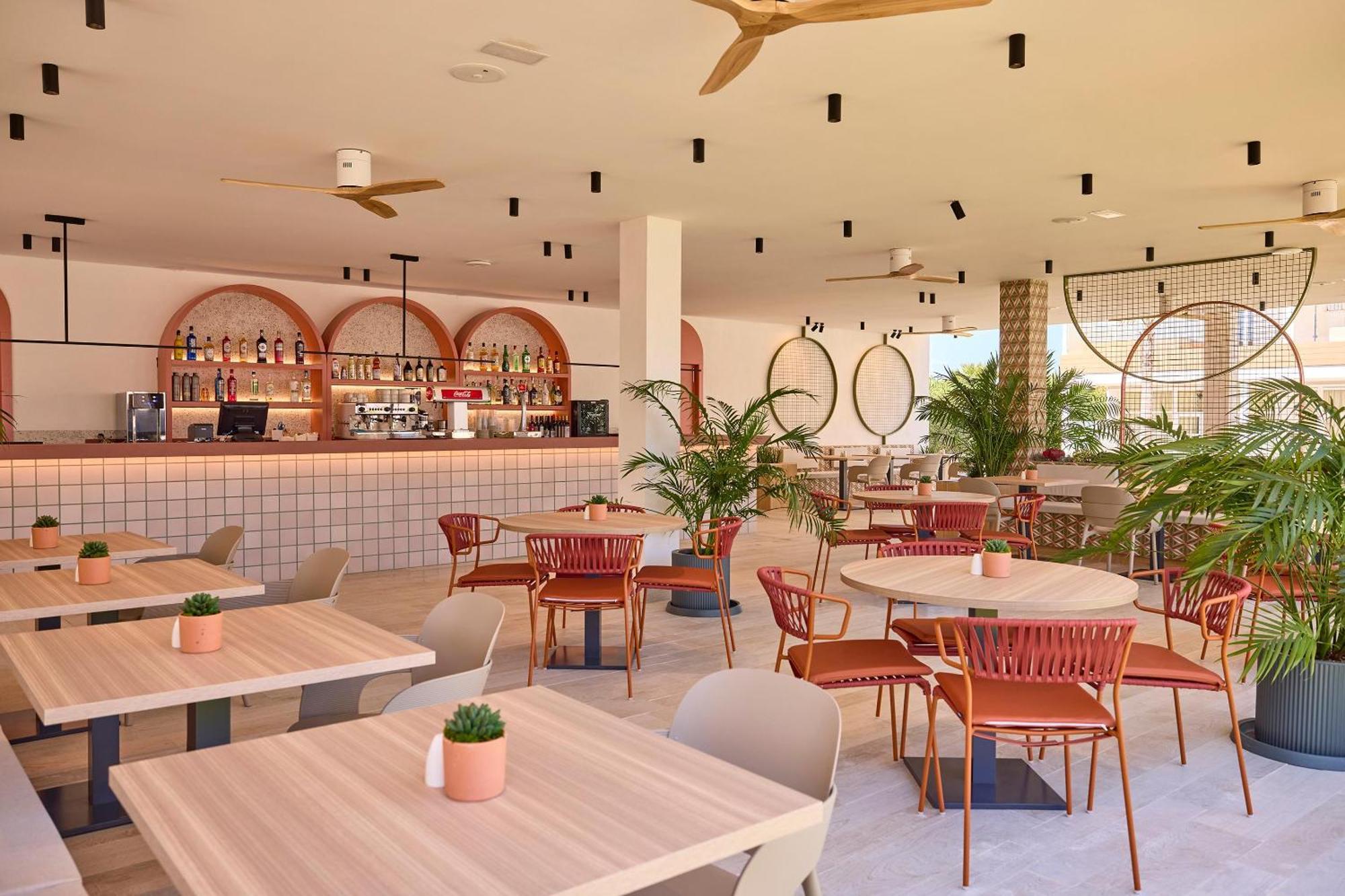 Zafiro Alzinar Mar Adults Only - Refurbished 2025 * Can Picafort (Mallorca)